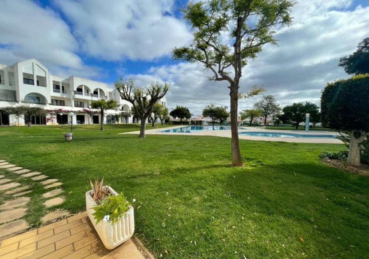 Title E Title - Oura Apartament Αλμπουφέιρα Εξωτερικό φωτογραφία