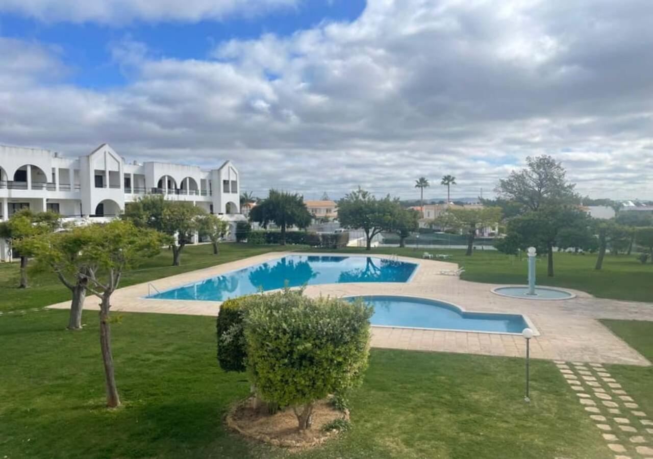 Title E Title - Oura Apartament Αλμπουφέιρα Εξωτερικό φωτογραφία